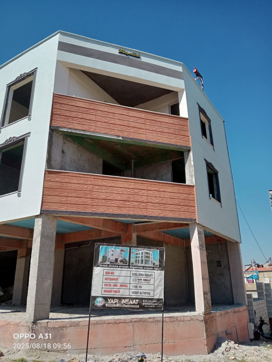 DEPREMDE YIKILAN EVİN YAPIM AŞAMASINA  DEVAM EDİYORUZ 